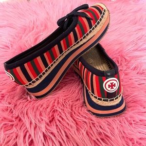 Tory burch daisy espadrille blue red sport